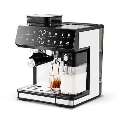 Siebträger-Kaffeemaschine mit integriertem Mahlwerk und Milchsystem in schwarzer Ausführung