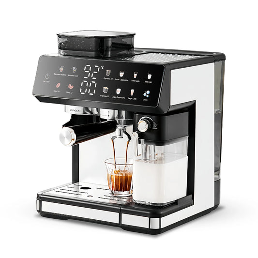 Siebträger-Kaffeemaschine mit integriertem Mahlwerk und Milchsystem in schwarzer Ausführung