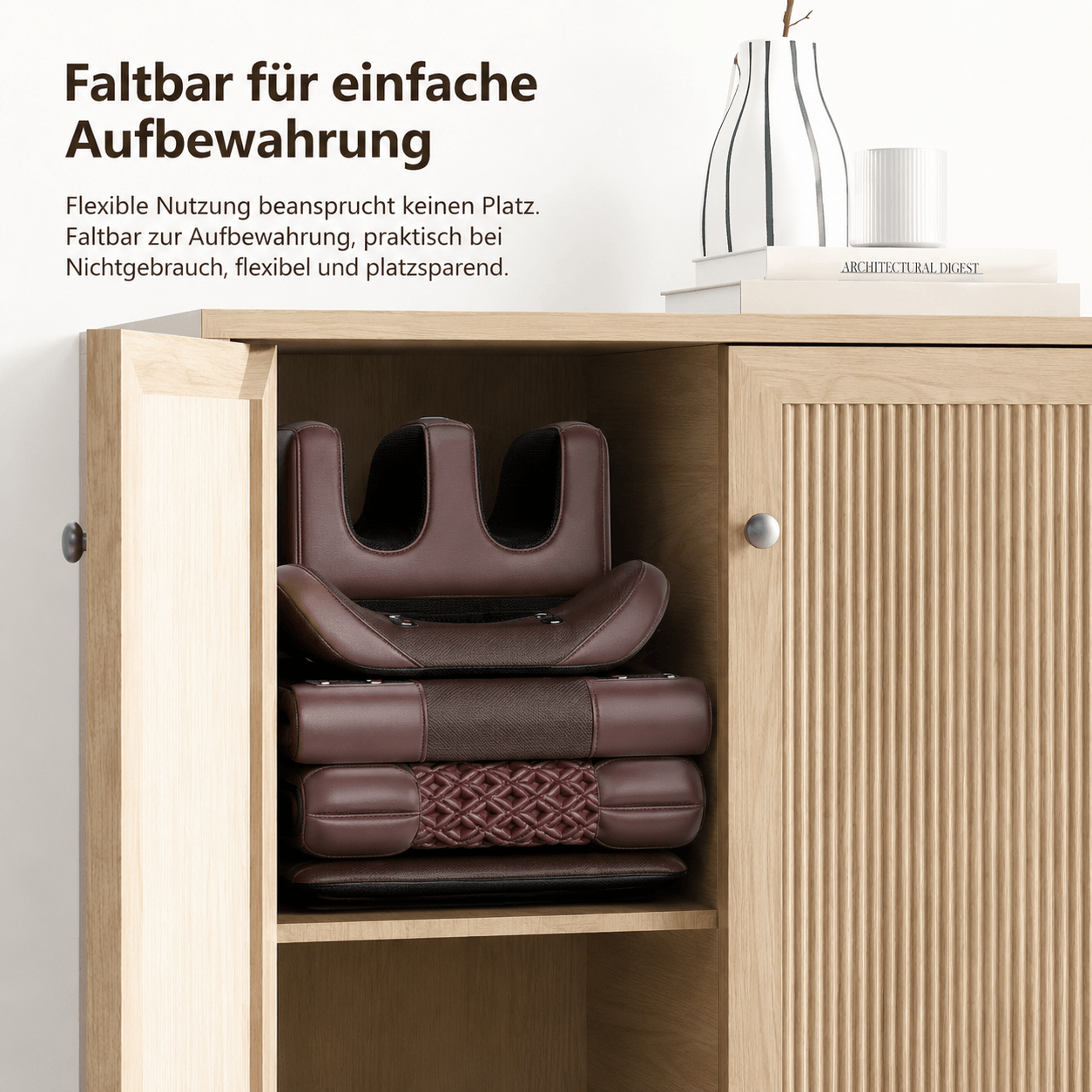 Elektrische Ganzkörper-Massagematte platzsparend zusammengefaltet und verstaut