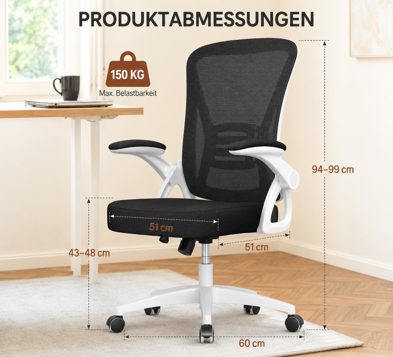 Ergonomischer Bürostuhl in Schwarz am Homeoffice-Schreibtisch
