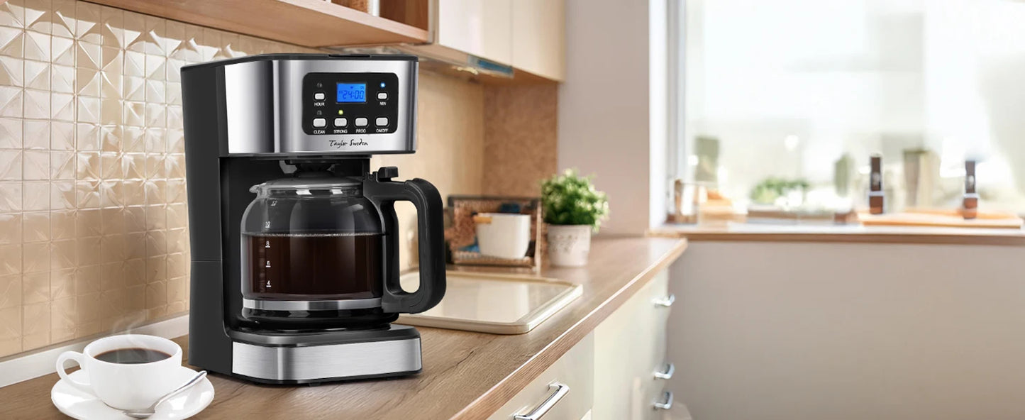 Filterkaffeemaschine 1.5 L in einer modernen Küche mit Glaskanne